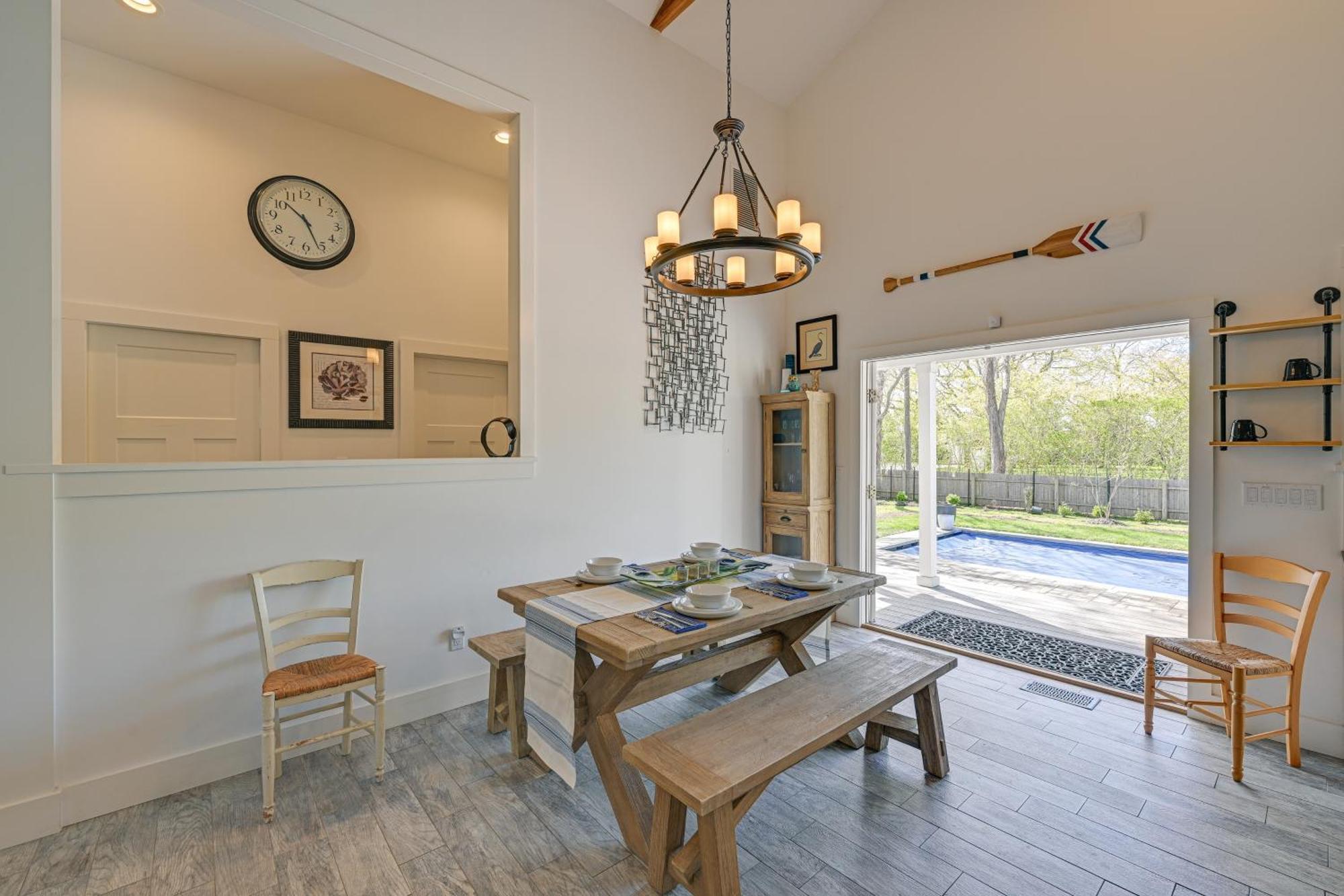 Distinctive Hamptons Home With Pool Near Bay, Ocean Hampton Bays Exterior foto